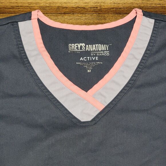 Grey's Anatomy Active Fitted Dark Grey Scrub Top - Size Medium - Picture 2 of 6